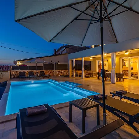 Villa Beachfront *