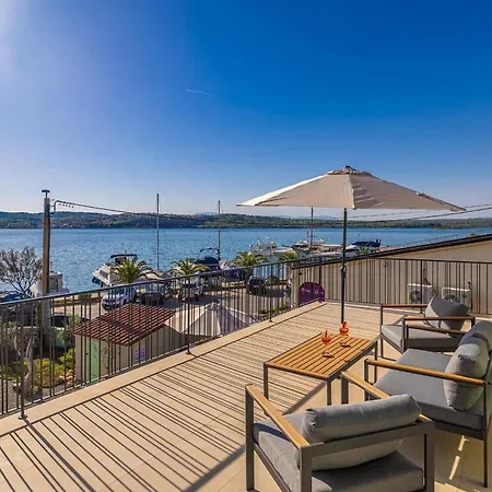 Villa Beachfront *